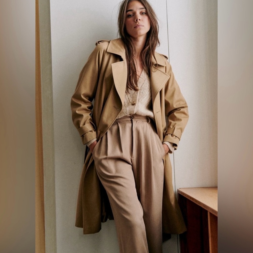 Sezane Scott Trench Coat in Camel, size 36